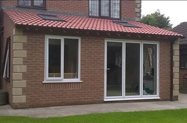 exquiite design with 3 panel bi=folds